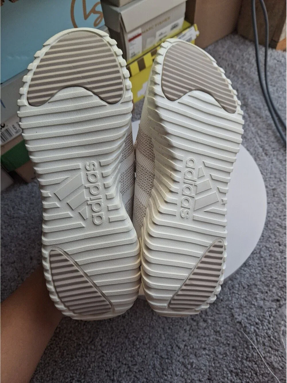 Adidas Women's Kaptir Flow Sneaker US 9